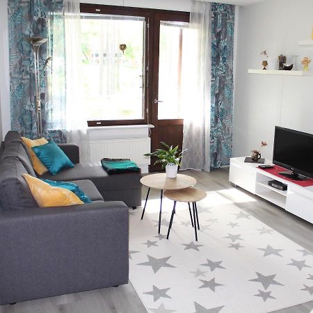 Bright Star Apartament Siilinjaervi Екстериор снимка
